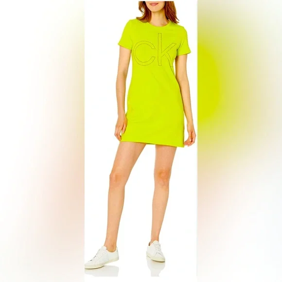 green emerald velvet dress Calvin Klein Green Dress With Back Zipper main image 1